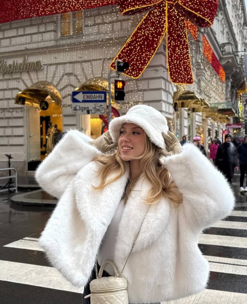 Що носити взимку замість шапки: топ-5 ідей для будь-якого образу